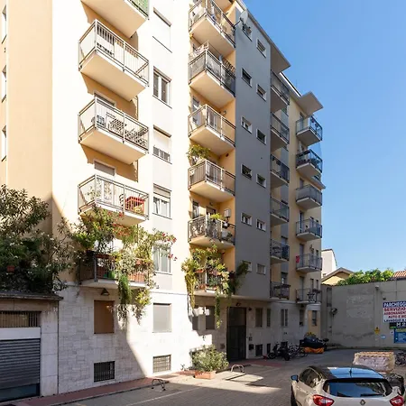 Navigli Vibes - For Couples - Romantic - Parking Daire